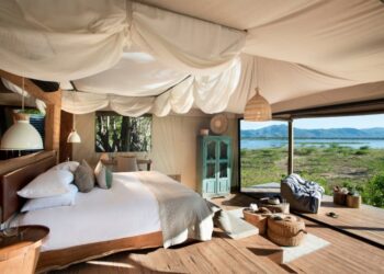 Africa’s Top 15 Luxury Safari Lodges | Luxury African Safaris | Go2Africa
